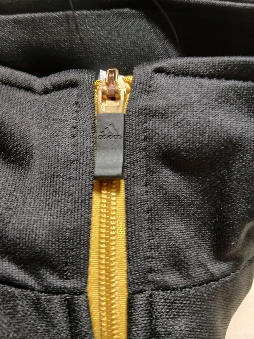 【adidas アディダス】 未使用品 ジャージ上下セットMサイズ