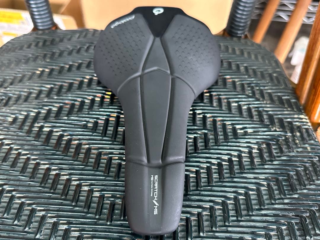 完成車取外し品　Prologo scratch M5 NACKレール