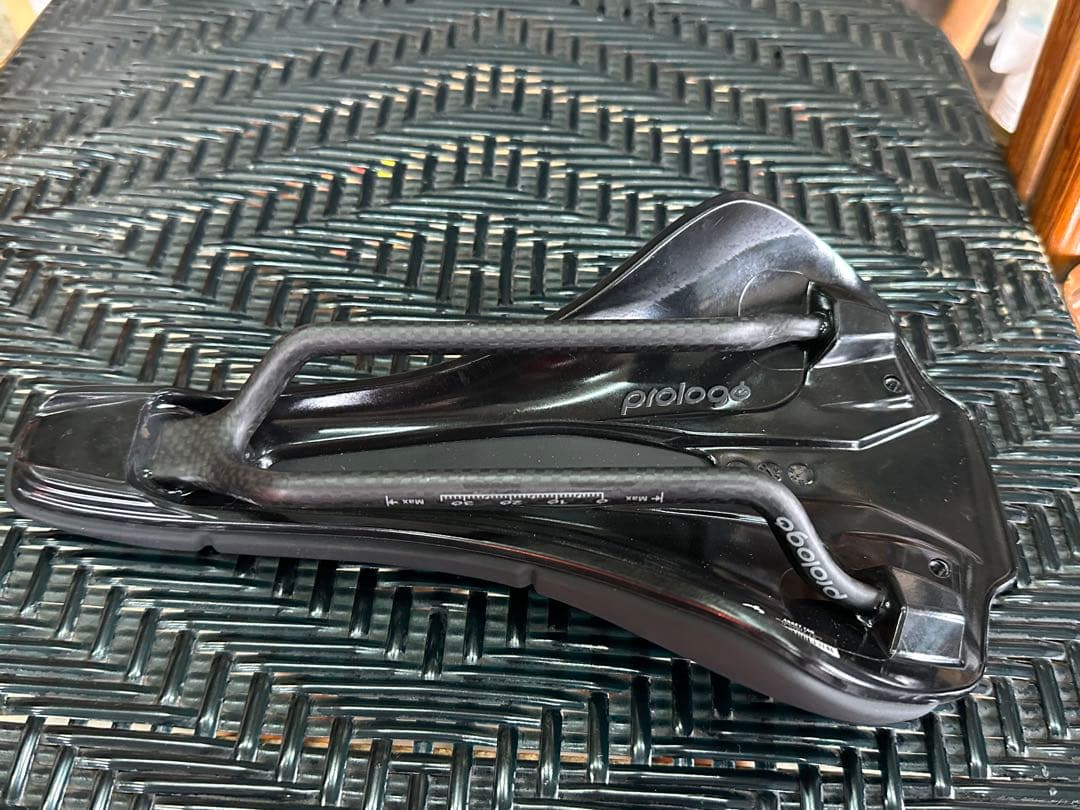 完成車取外し品　Prologo scratch M5 NACKレール