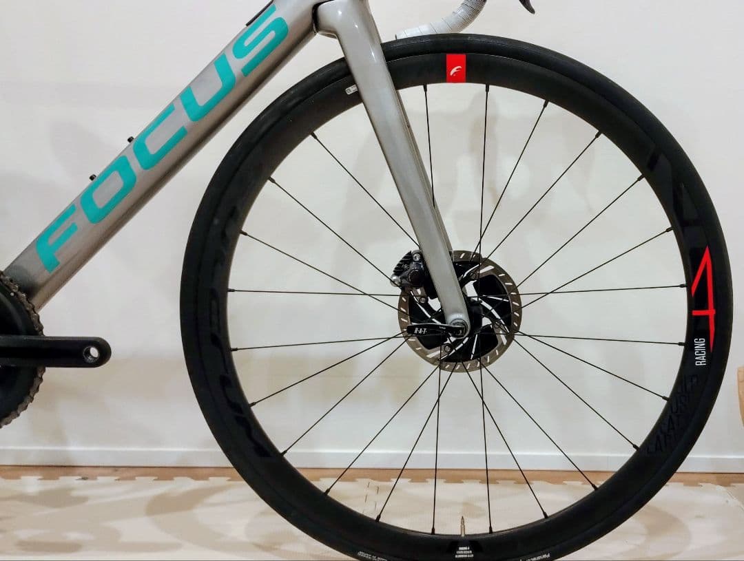 自転車本体 FOCUS IZALCO MAX DISC 9 2019 ULTEGRA Di2