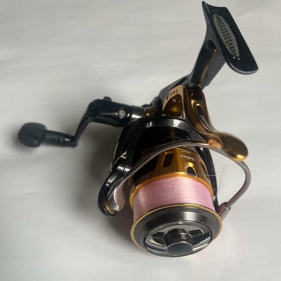 Daiwa ISO TOURNAMENT Z2500LBD ZAION ケース付