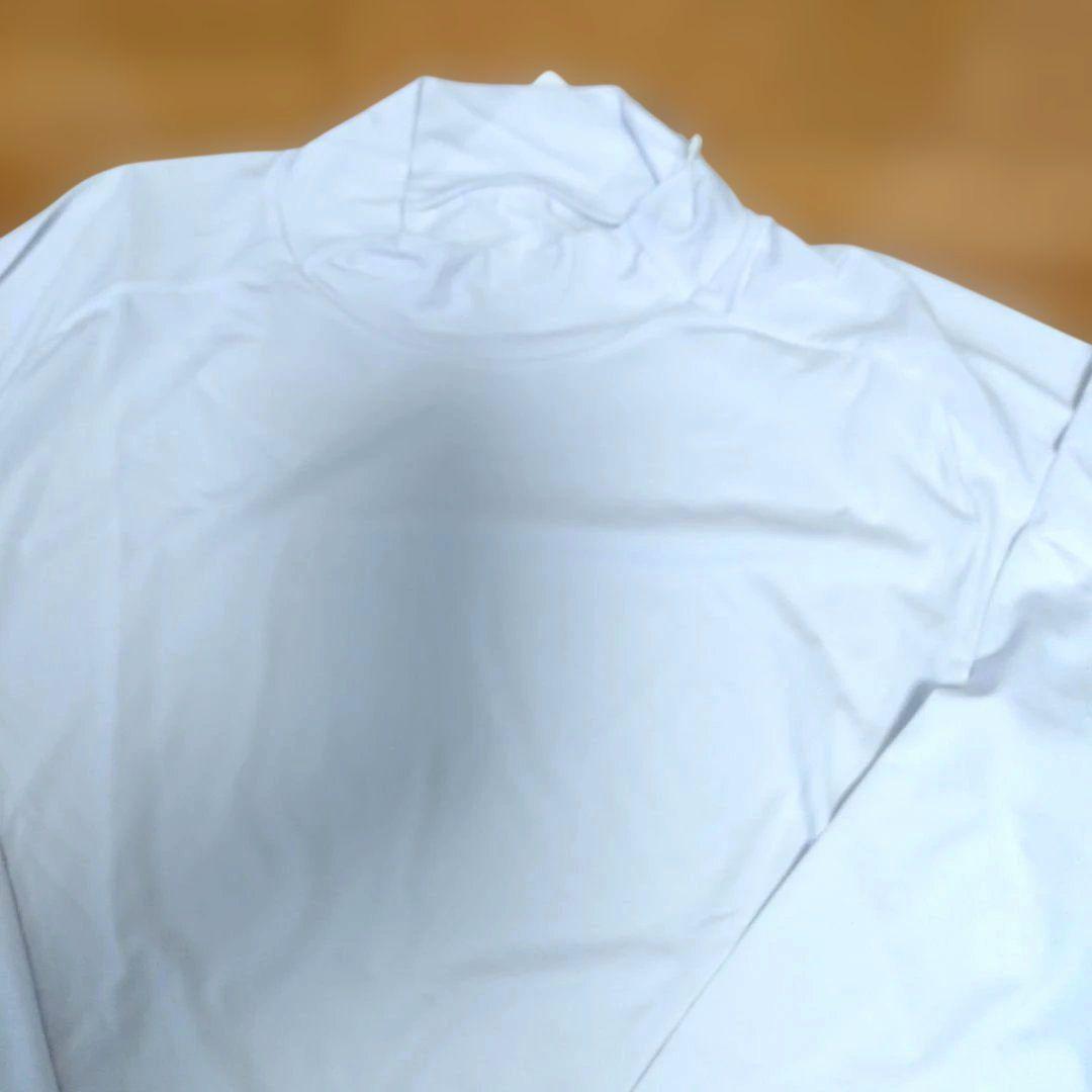 ellesse モックネックUVアンダーシャツ/メンズ