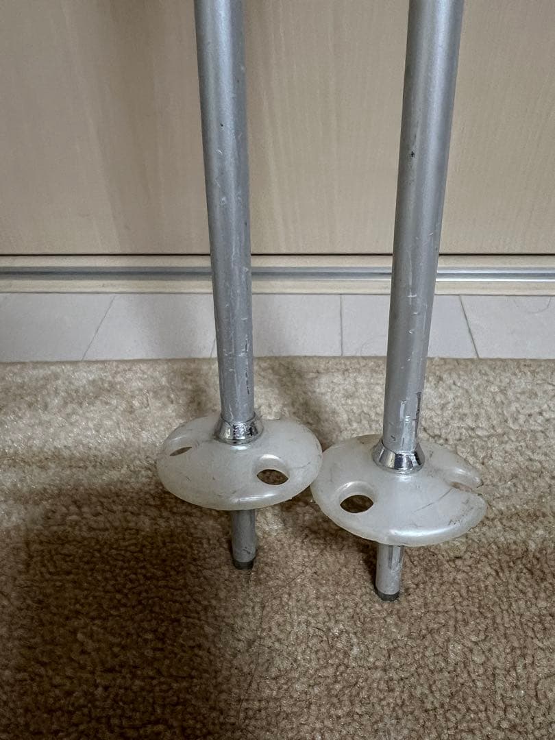 【美品】キッズ用 スキー板106cmスキー靴20cm ストックの4点セットです。