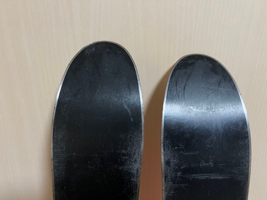 【美品】キッズ用 スキー板106cmスキー靴20cm ストックの4点セットです。