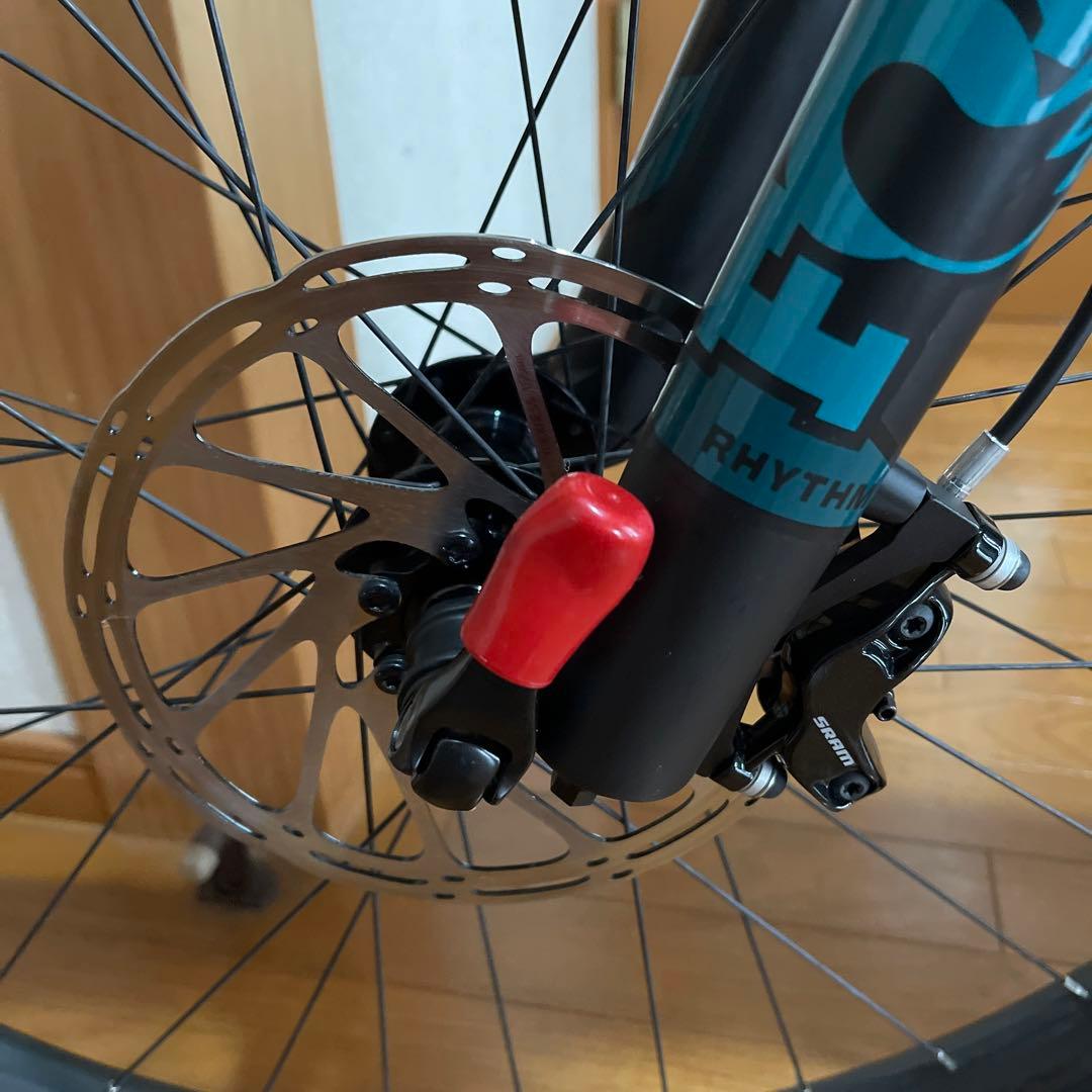 ほぼ新品　サンタクルーズ　5010 マウンテンバイク　自転車