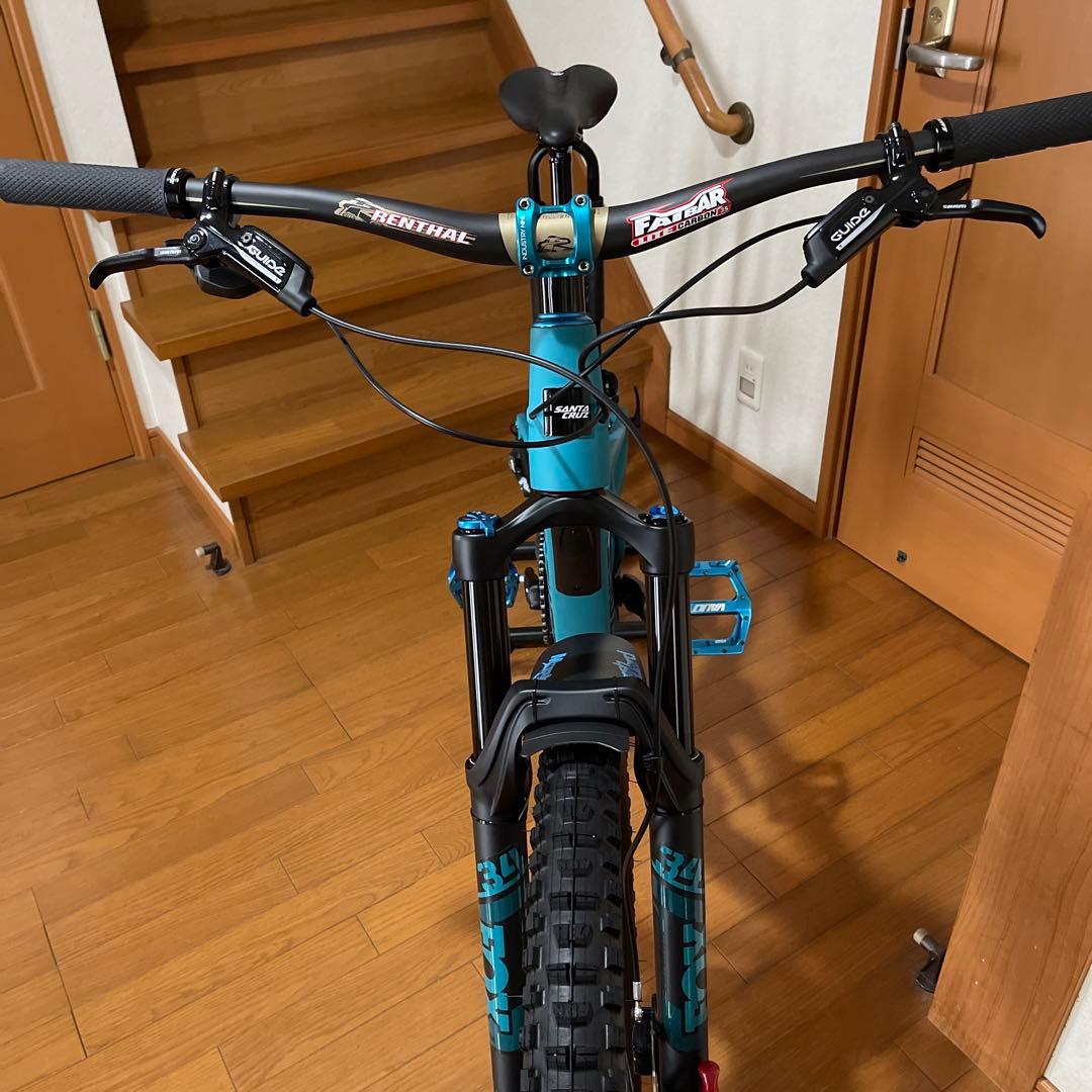 ほぼ新品　サンタクルーズ　5010 マウンテンバイク　自転車