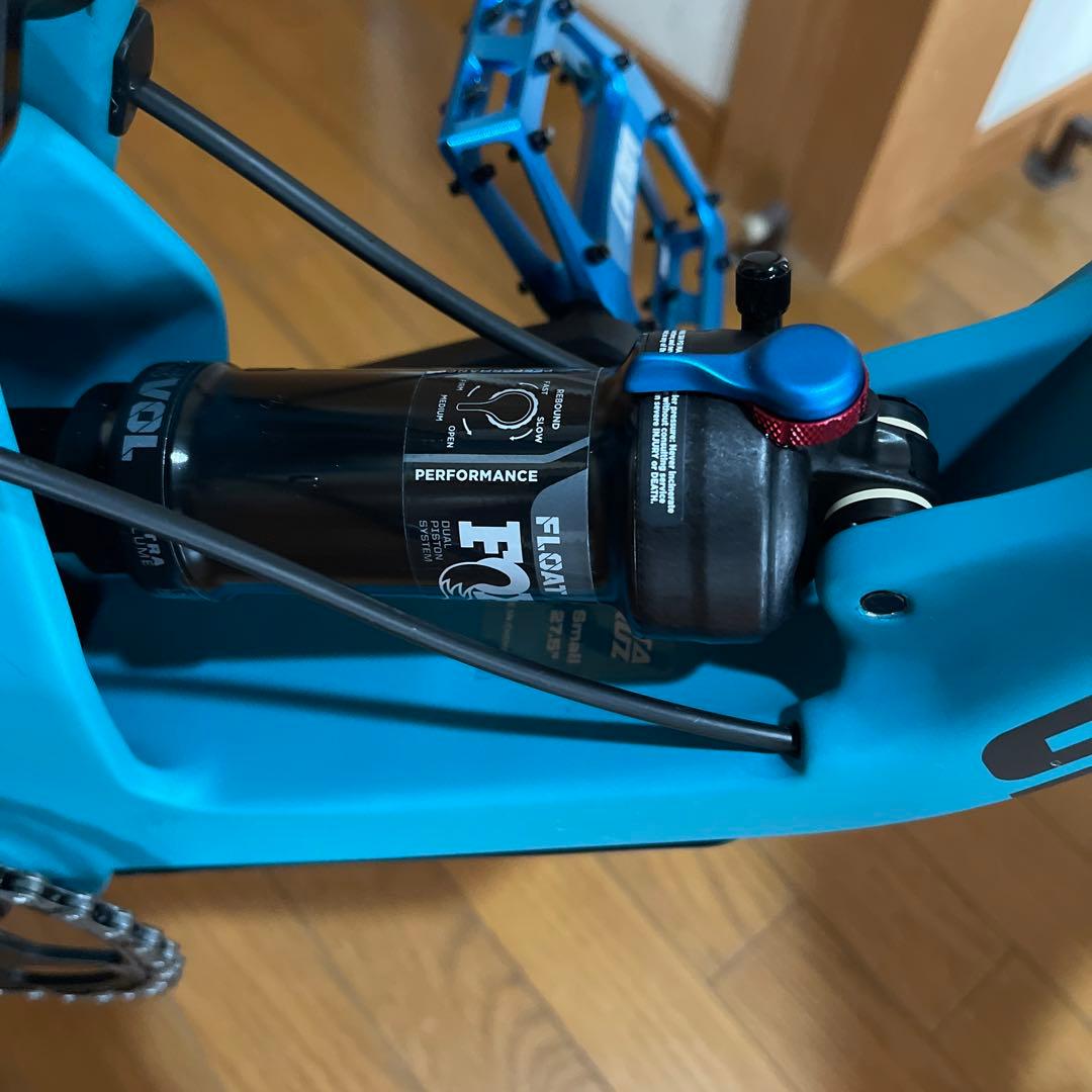 ほぼ新品　サンタクルーズ　5010 マウンテンバイク　自転車