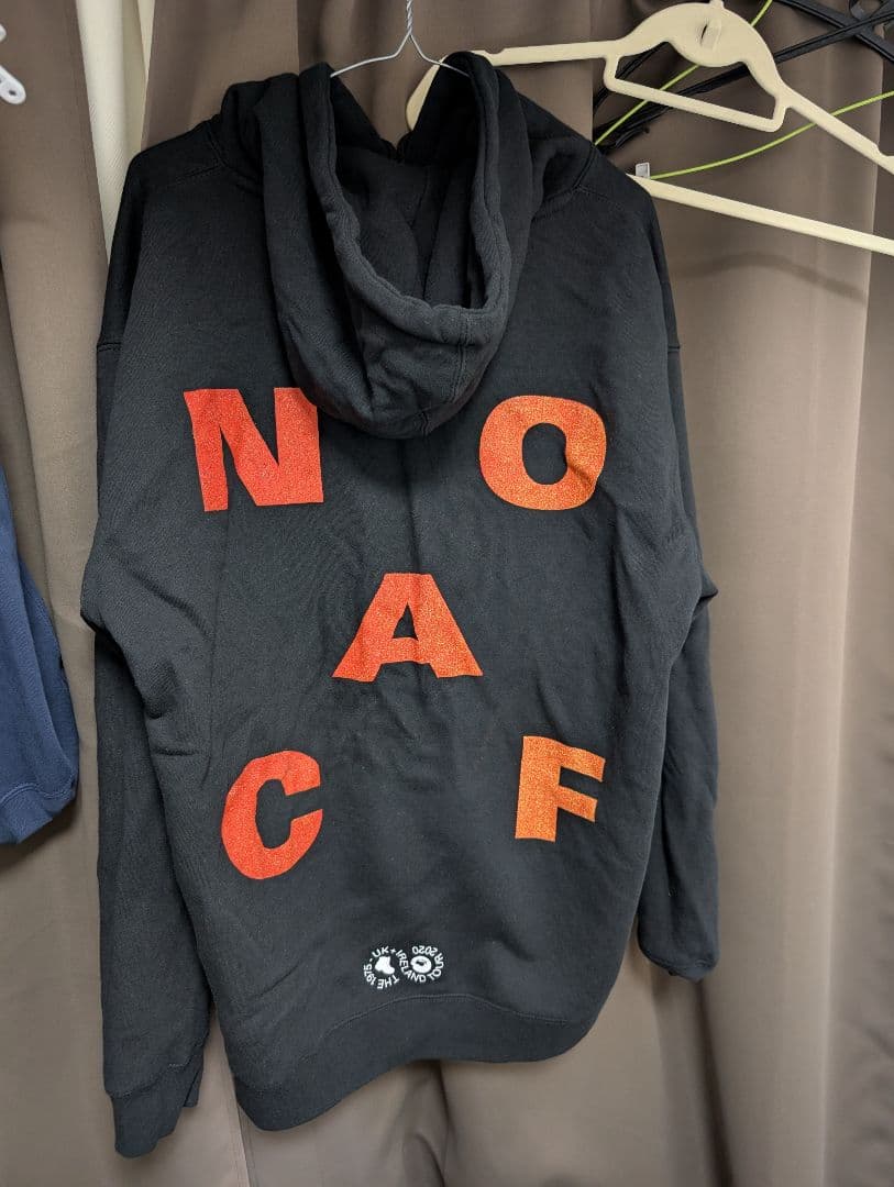 【新品未使用】The 1975 NOACF フード付き厚手パーカー L