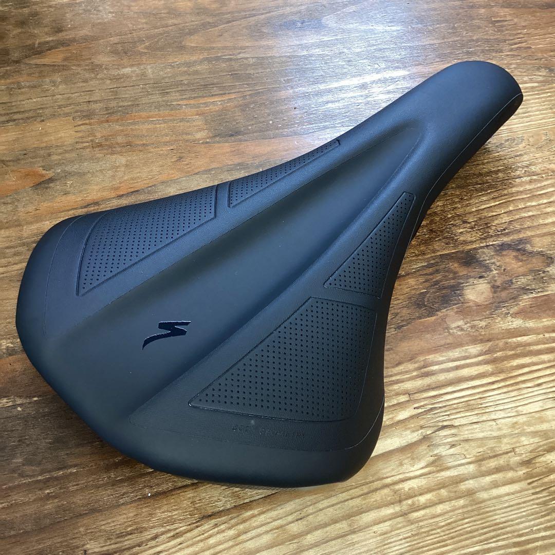 パーツ Specialized Henge Expert Saddle 155mm