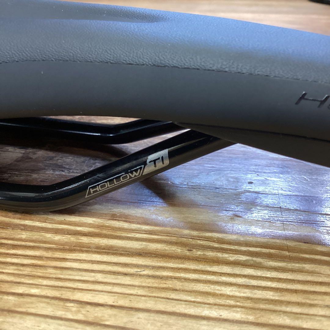 パーツ Specialized Henge Expert Saddle 155mm
