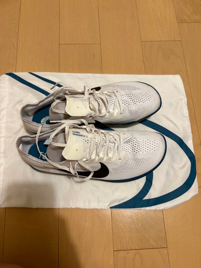 Nike スパイクシューズ ホワイト