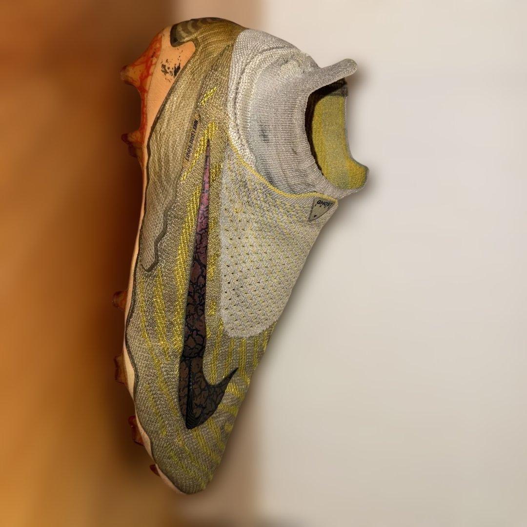 Nike サッカーシューズ ハイカット イエロー/グレー