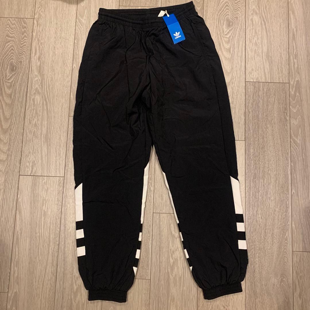 新品未使用　adidas  トラックパンツ　オリジナルス　レディースM