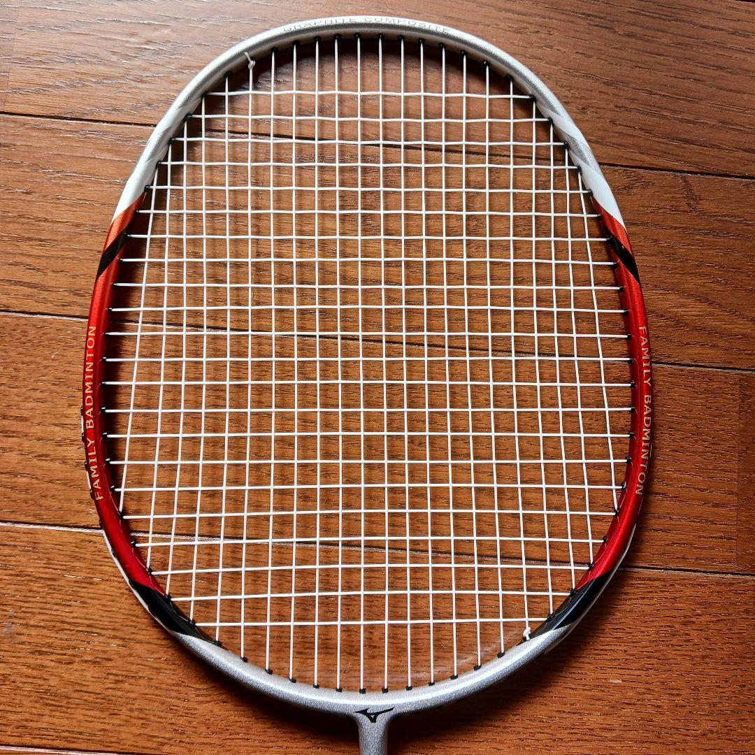 【美品】Mizuno ファミリーバドミントンラケット