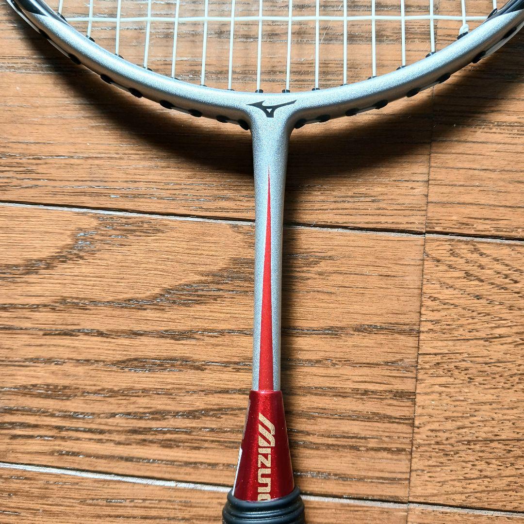 【美品】Mizuno ファミリーバドミントンラケット