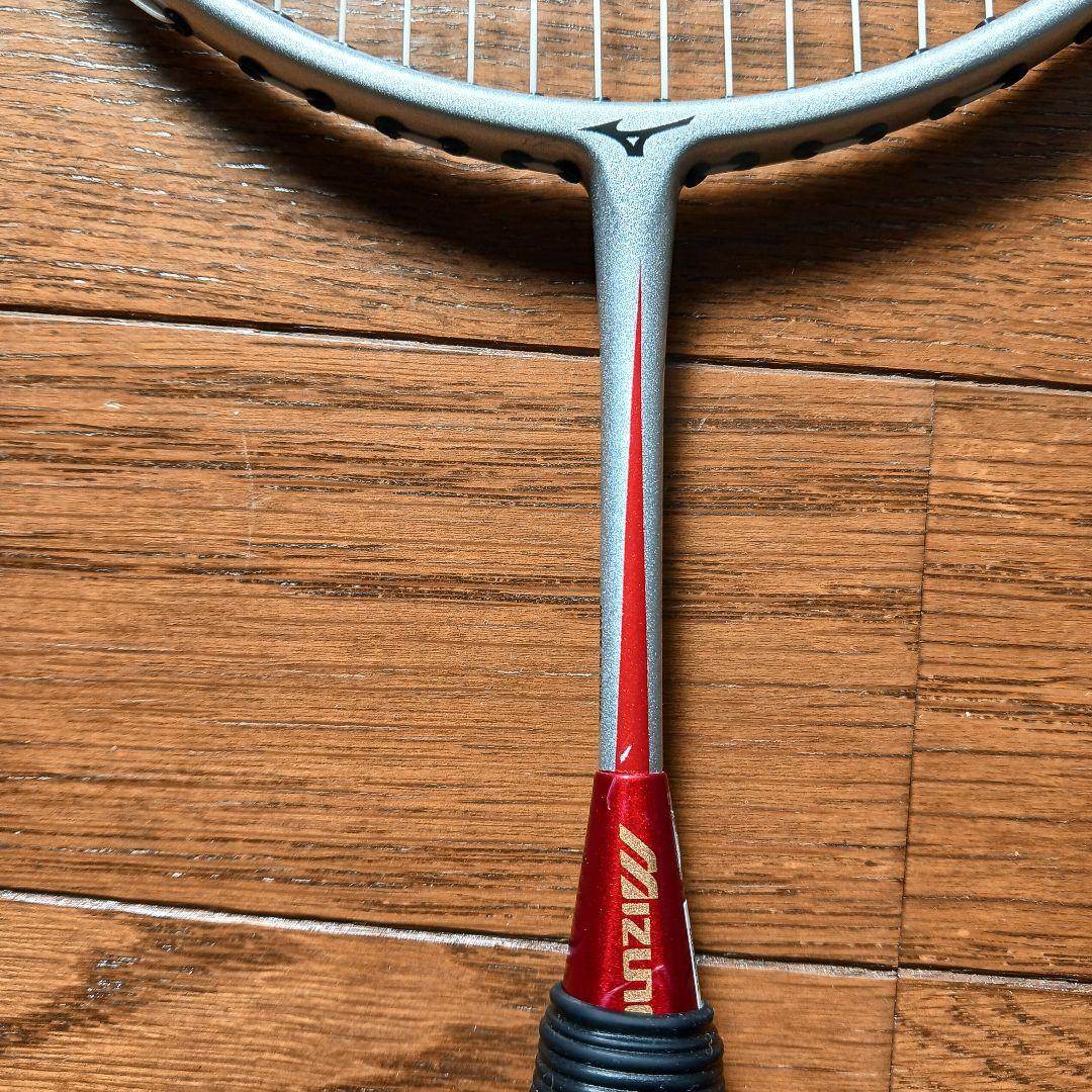 【美品】Mizuno ファミリーバドミントンラケット
