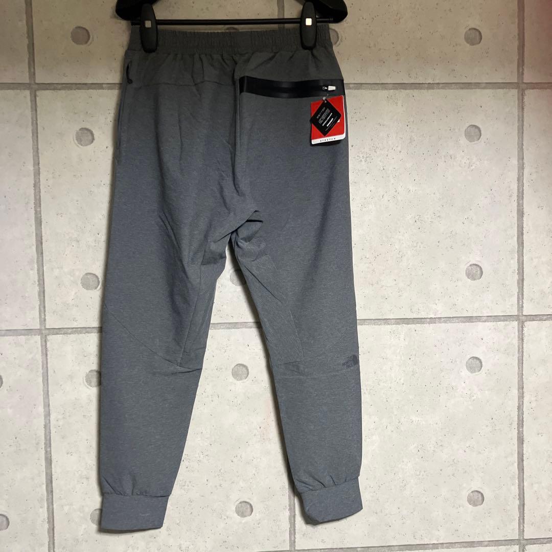 THE NORTH FACE グレー ランニングパンツ
