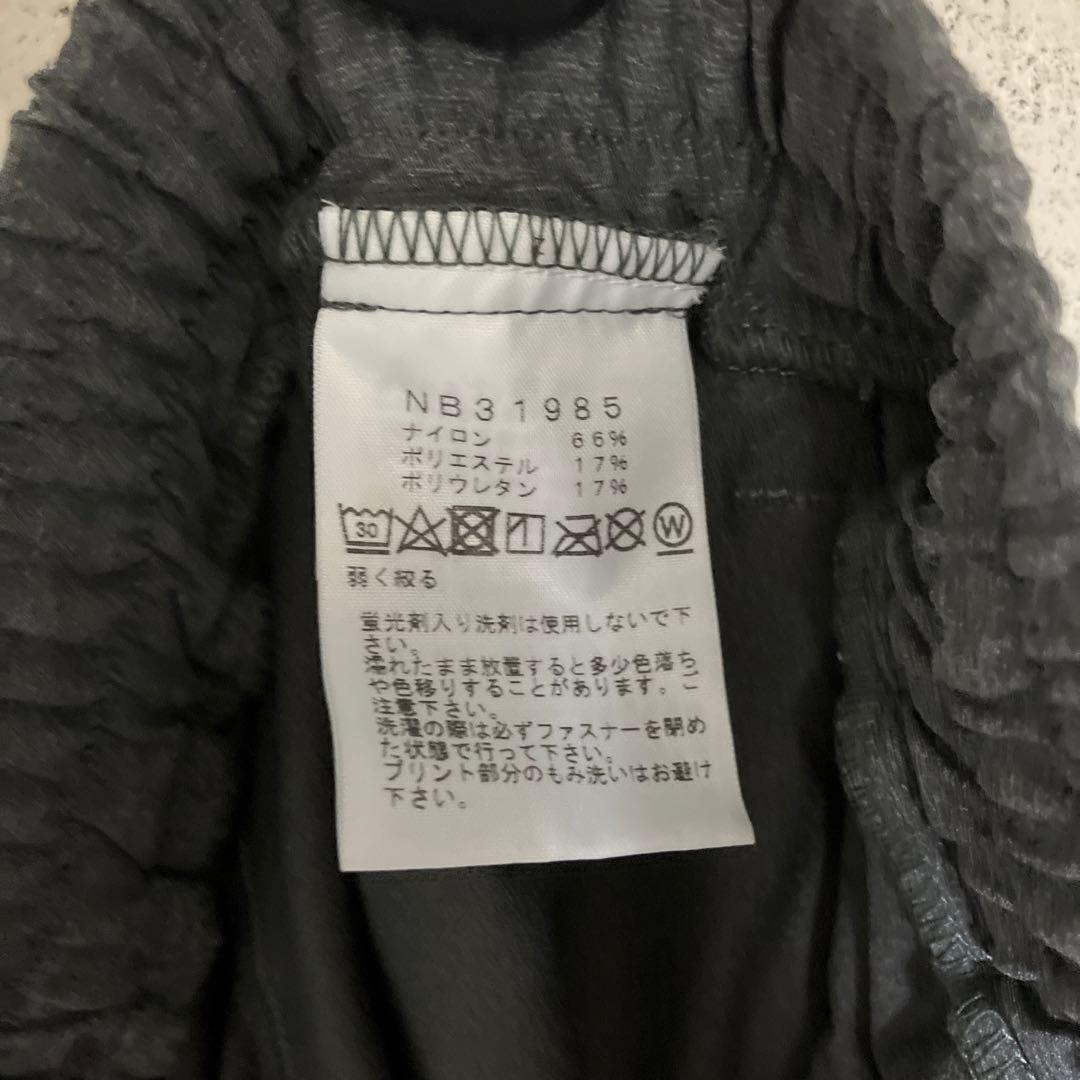 THE NORTH FACE グレー ランニングパンツ