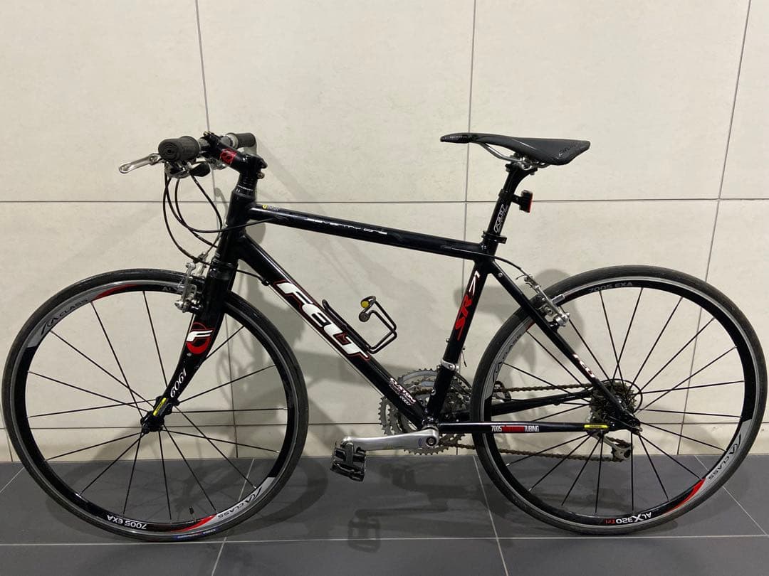 美品　FELT SR71 フェルト　クロスバイクseventy one スポーツ