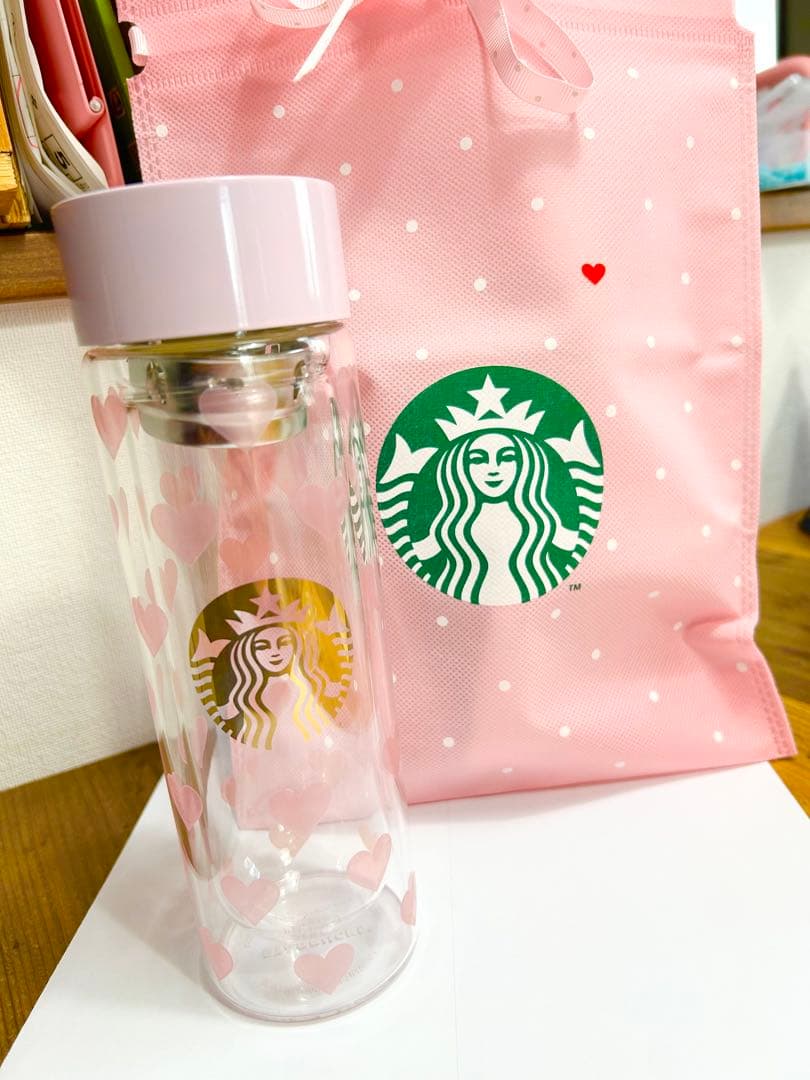 韓国スターバックスバレンタインガラスティーボトル