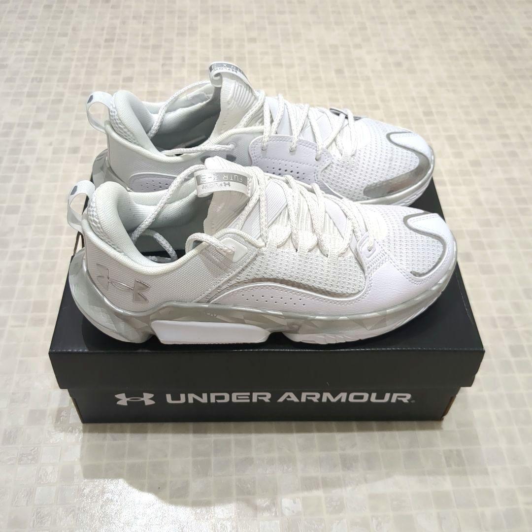 アンダーアーマー バッシュ UA FLOW FUTR X 3 VVS