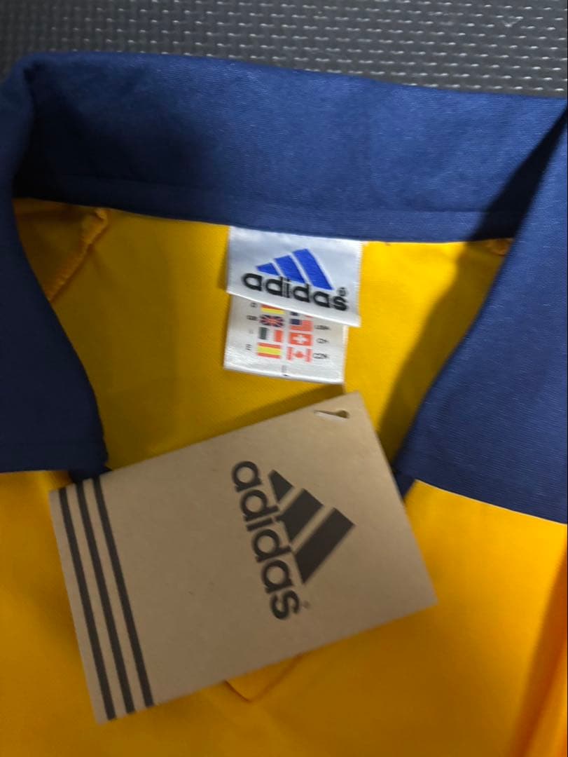 サッカーユニフォームクリスタル