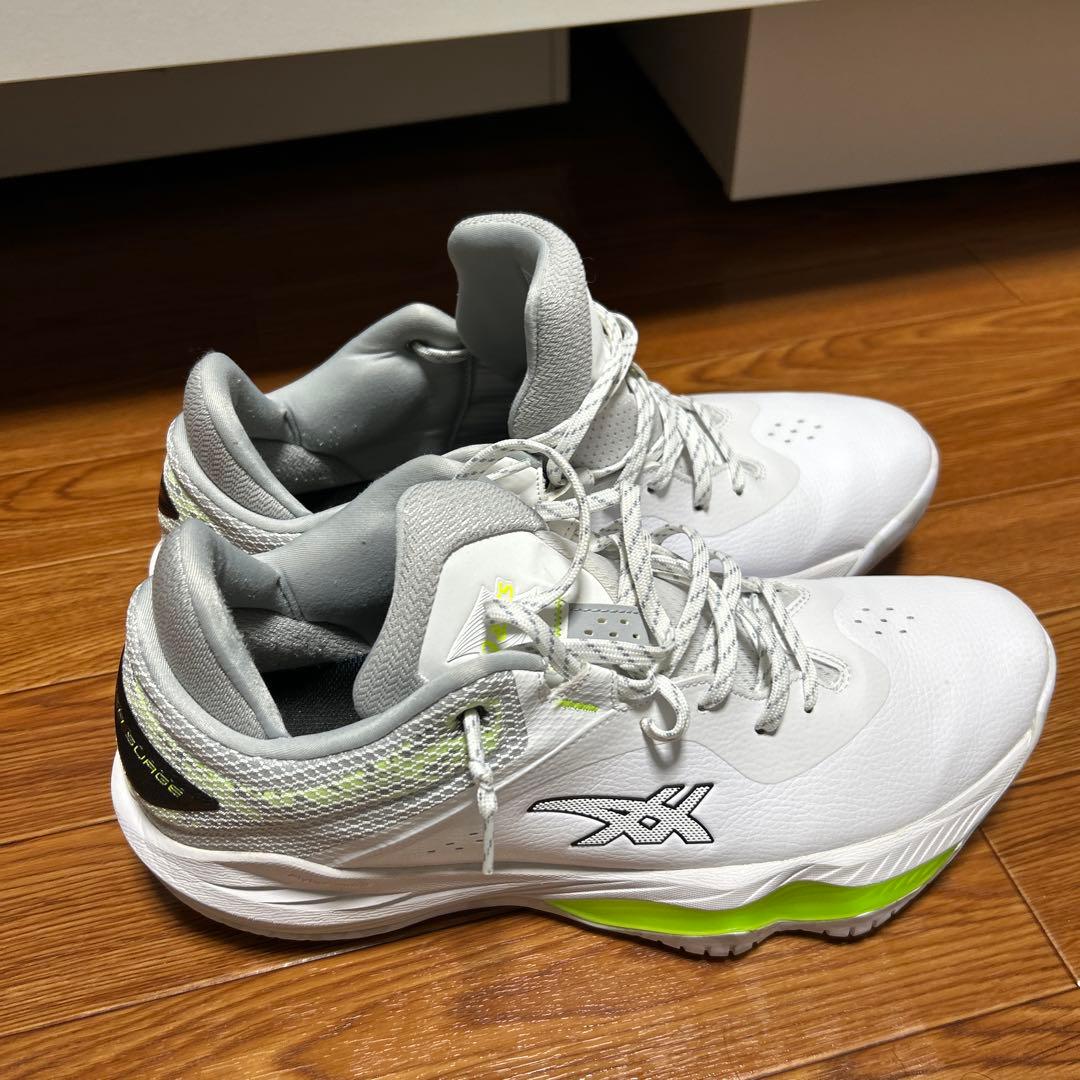 アシックス バスケットシューズ メンズ NOVA SURGE LOW 31cm