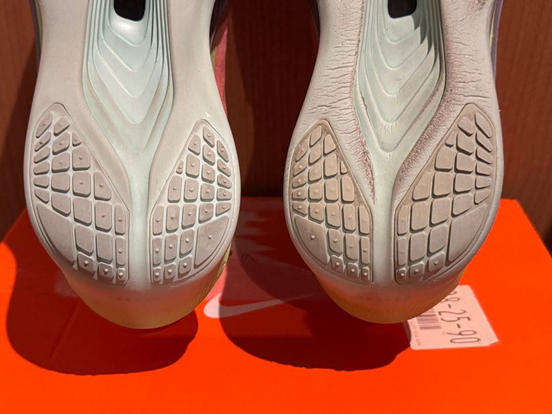 【人気カラー】Nikeズームフライ6 Zoomfly6 27.0cm