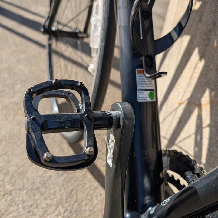 【送料込み】TREK　ロードバイク