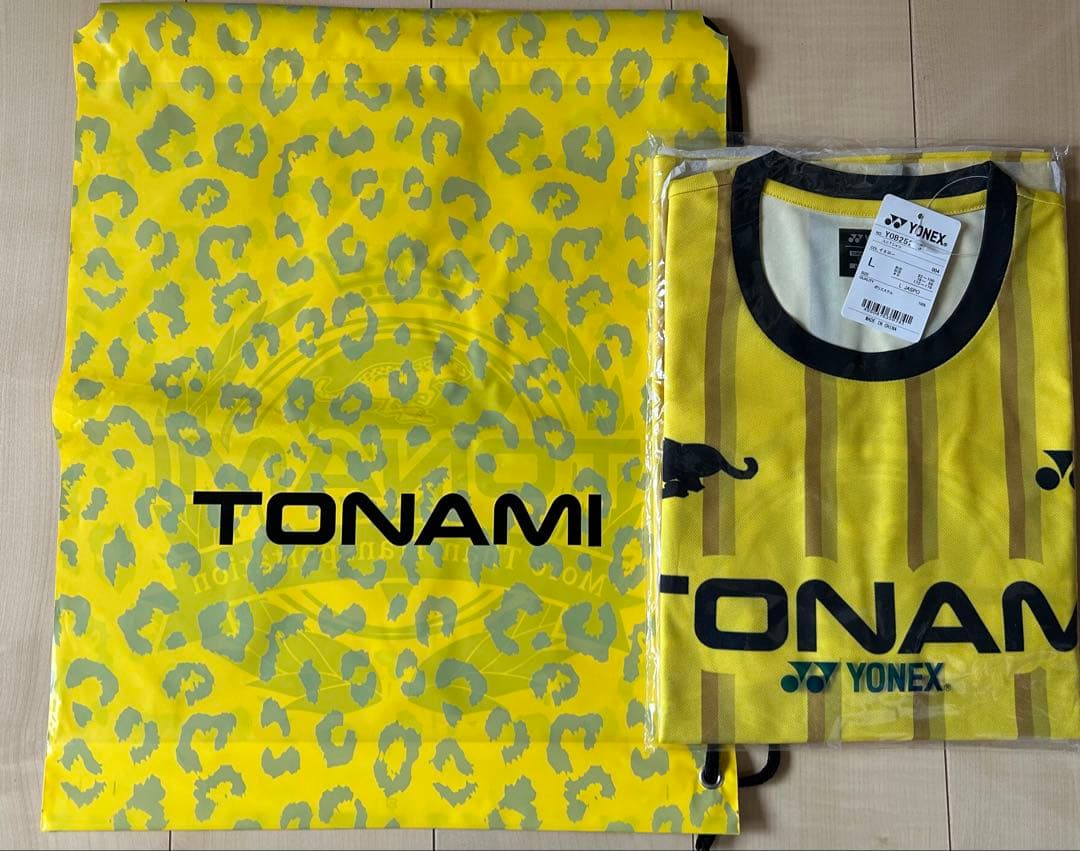 ヨネックス トナミ運輸 バドミントン Tシャツ 新品未開封品 イエロー Lサイズ