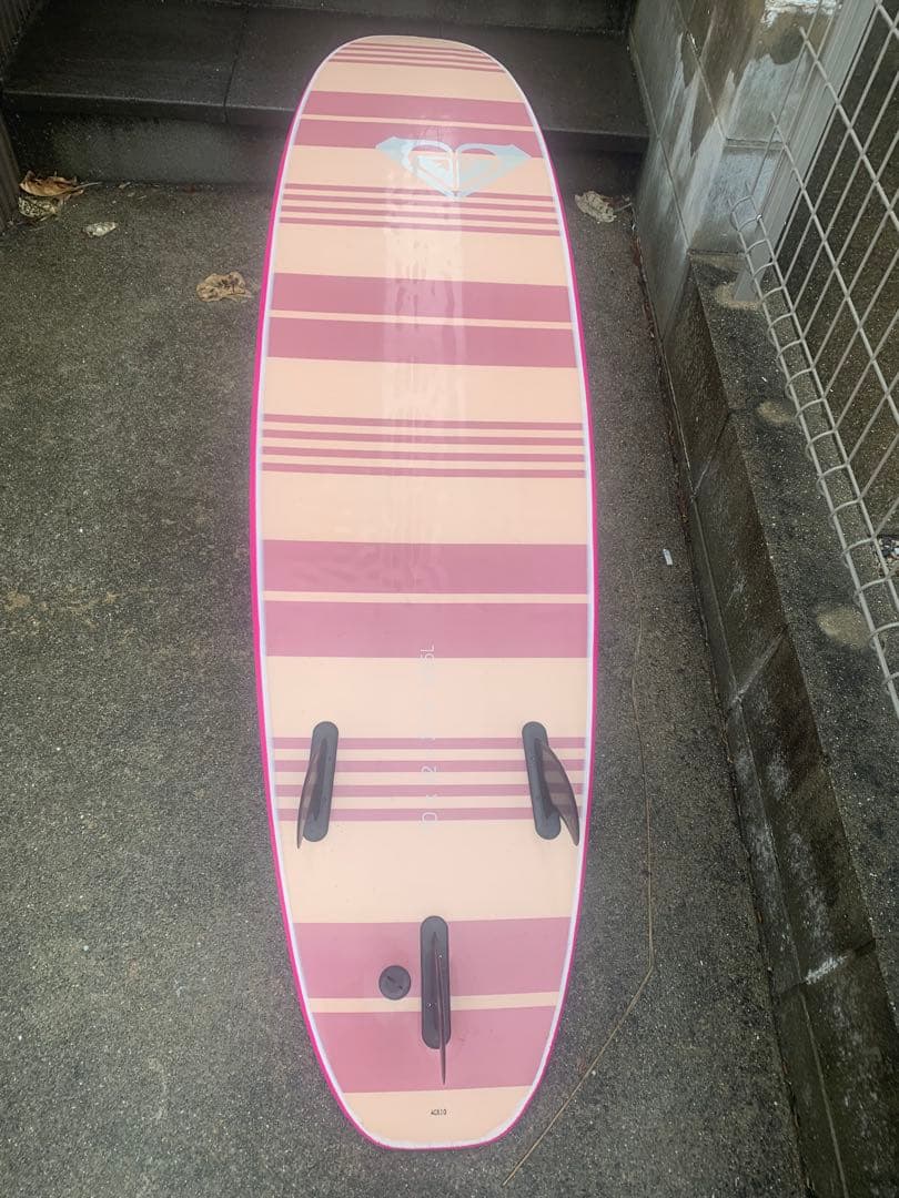 引き取り限定福岡ピンク ロキシーサーフボード7'0\" ワックス不要