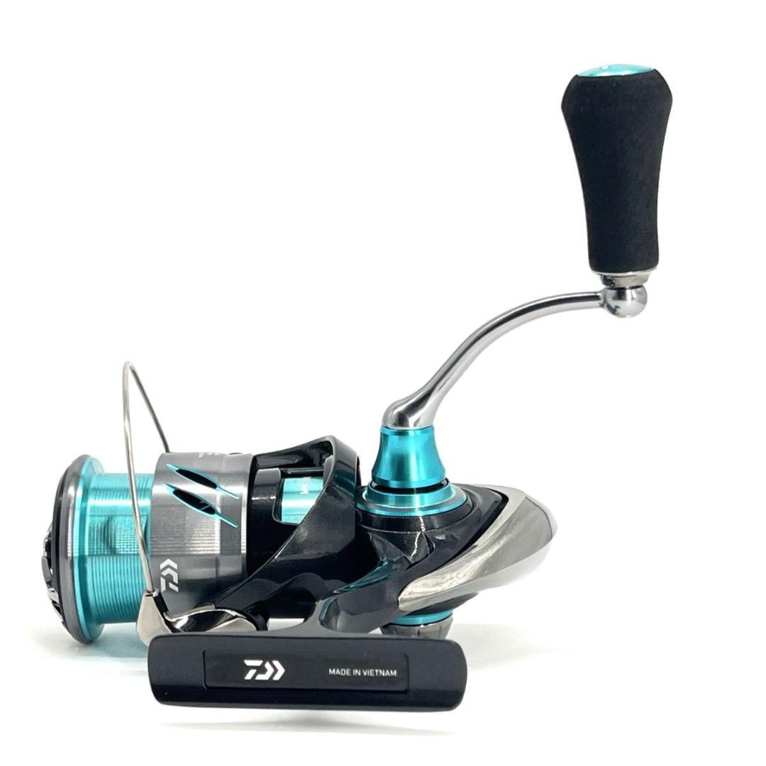 【新品未使用】ダイワ 24エメラルダス X LT2500