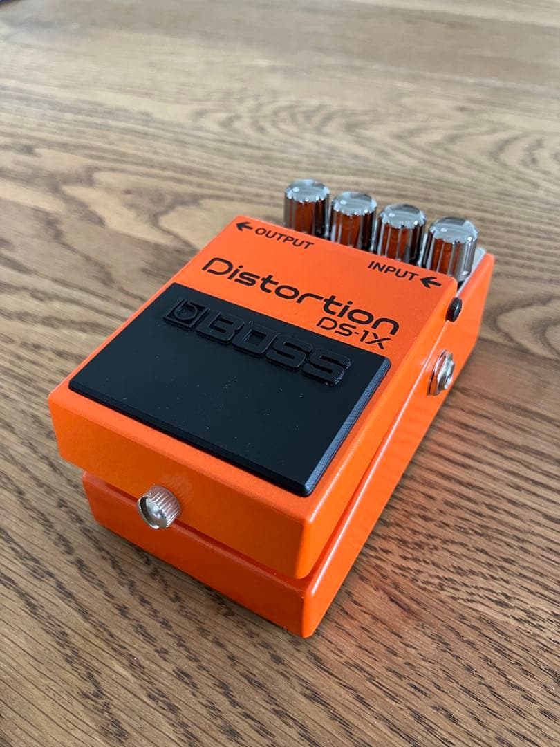 BOSS DS-1X ディストーションペダル