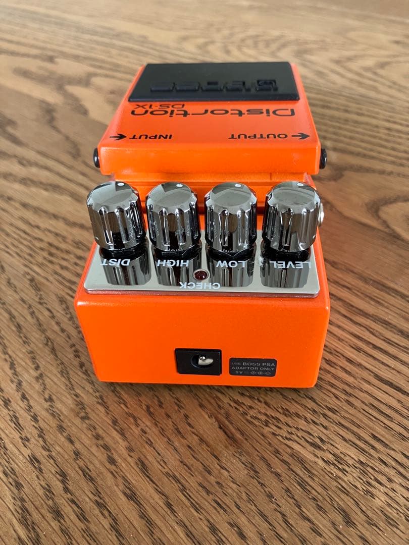 BOSS DS-1X ディストーションペダル