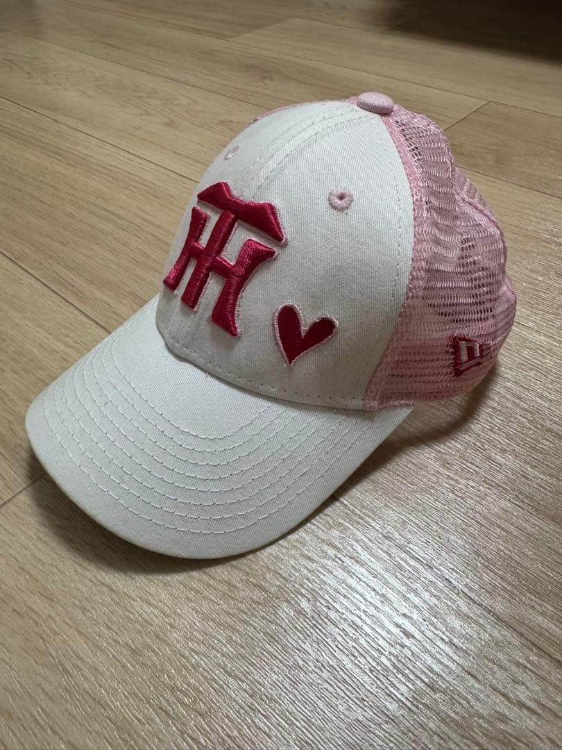 阪神タイガース　Tigers ピンクセット　ユニフォーム　キャップ　ニューエラ