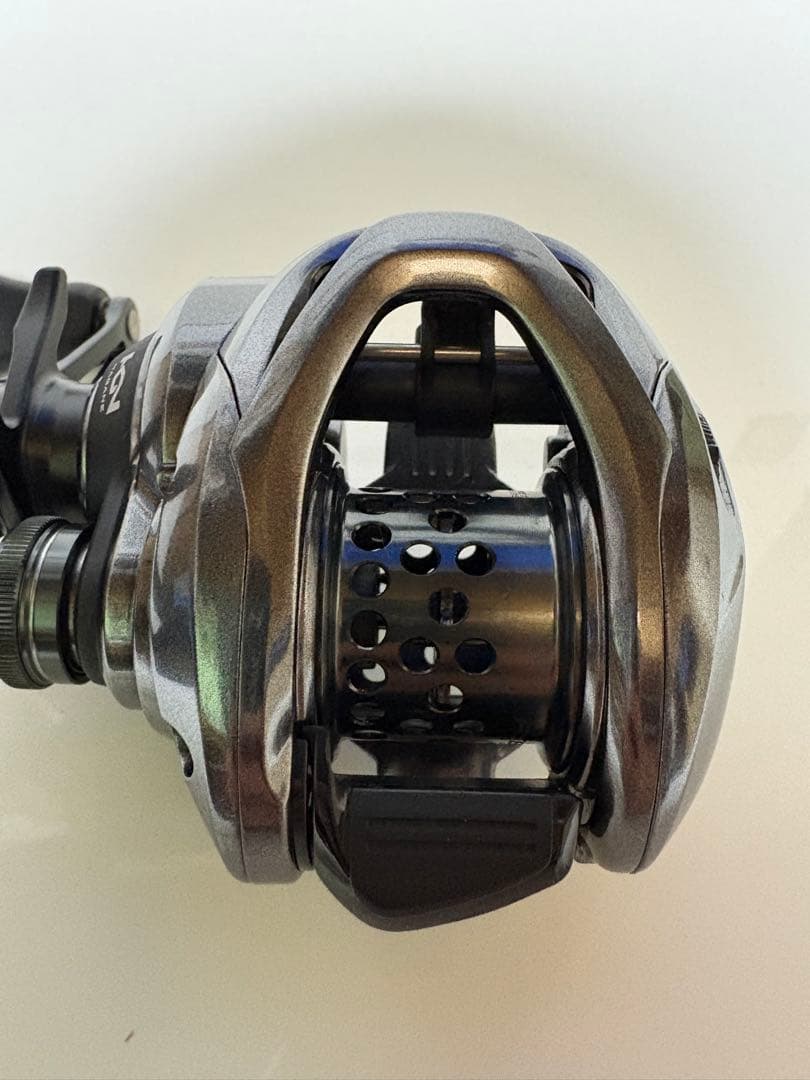 SHIMANO SLX BFS XG ベイトリール