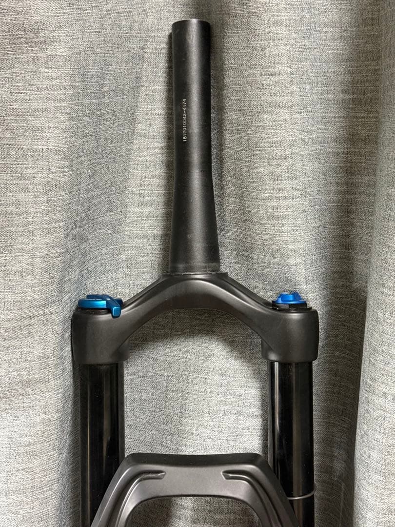 自転車本体 Fox 34 Rhythm 140 travel 29er
