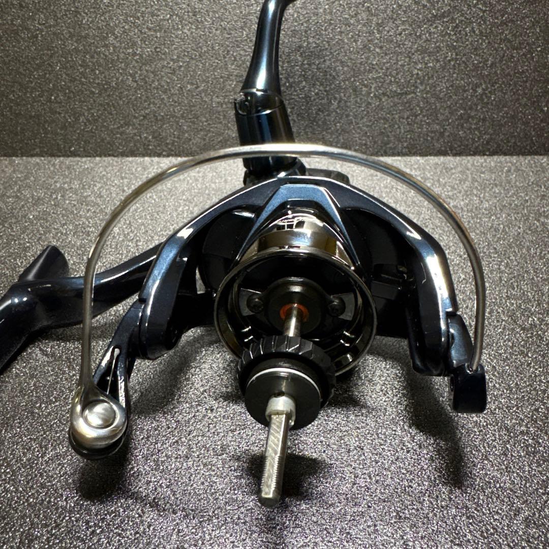 シマノ　24ストラディックSW 4000XG スピニングリール