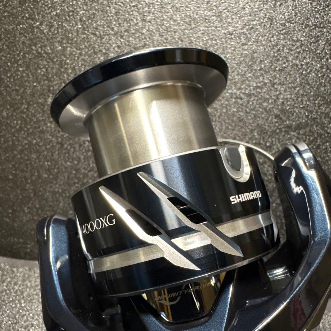 シマノ　24ストラディックSW 4000XG スピニングリール