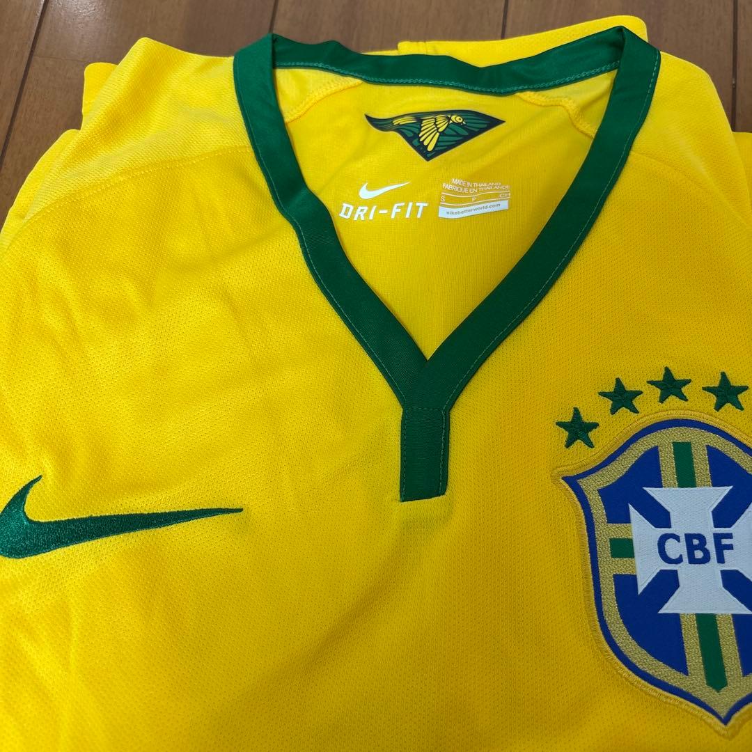 5枚セット　Nike ブラジル代表 サッカーシャツ Sサイズ