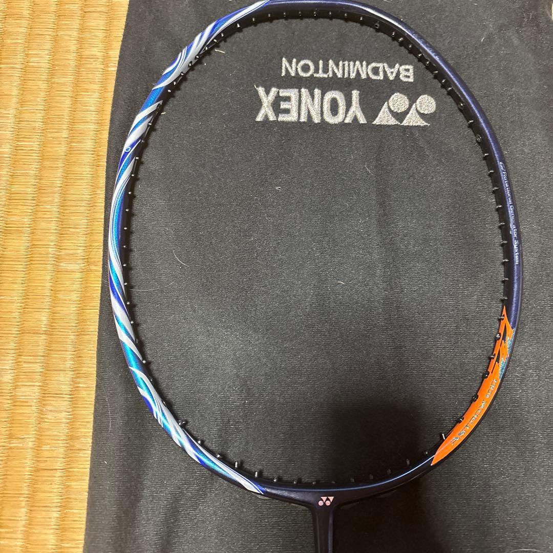 ASTROX100ZZ 4UG5 限定廃盤カラー