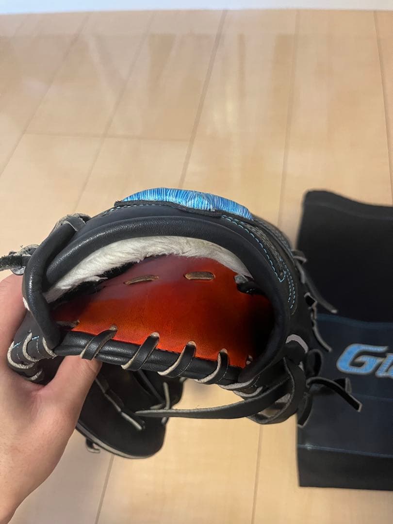 Mizuno Global Elite 軟式グローブ ケース付き
