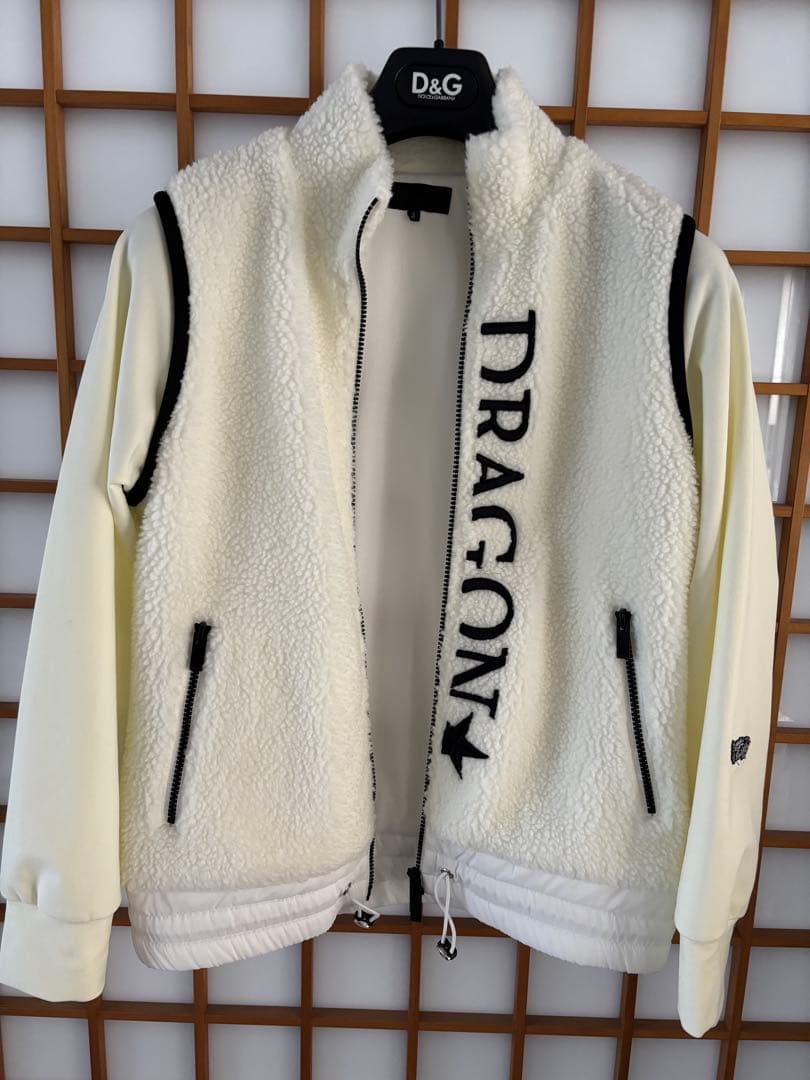 DANCE WITH DRAGON ロゴ入りホワイトジャケット