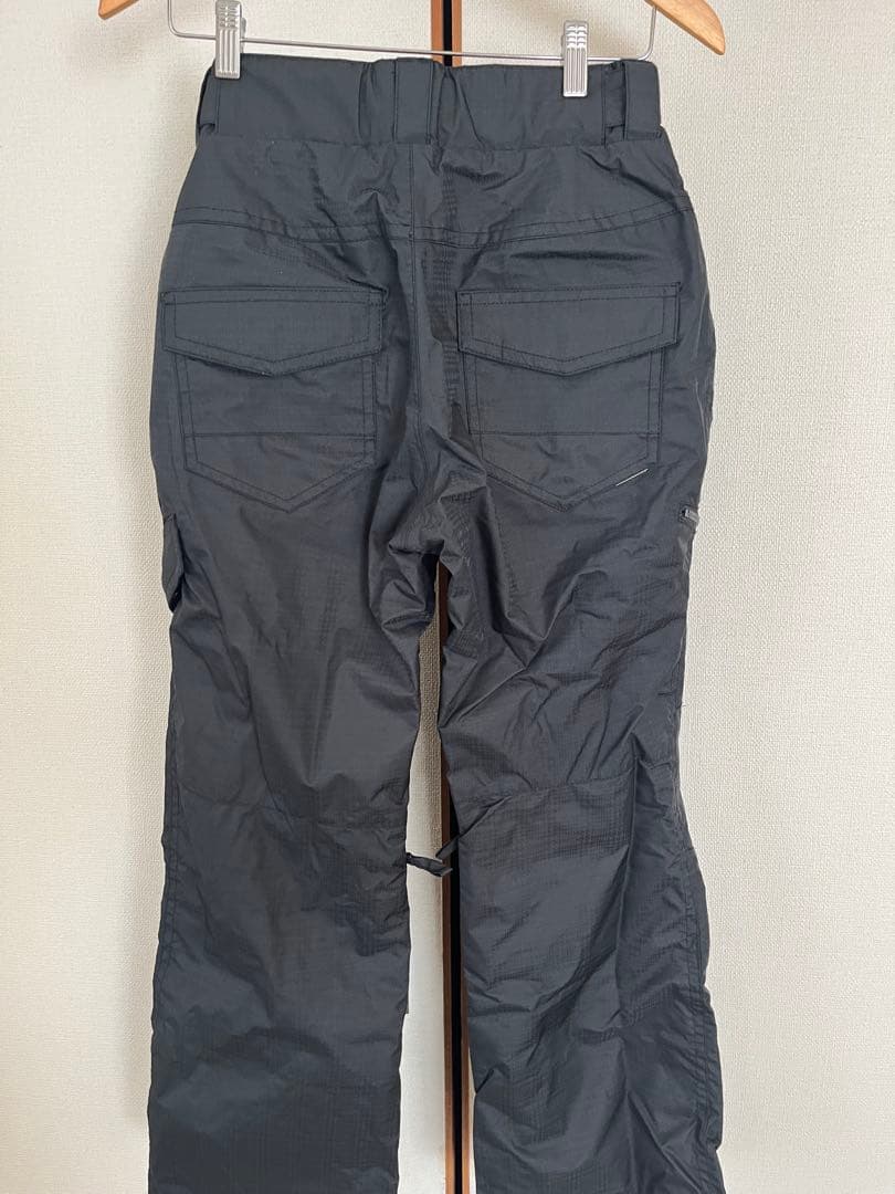 スノボウェア　スキーウェア　上下セット　レディース　BURTON IGNIO
