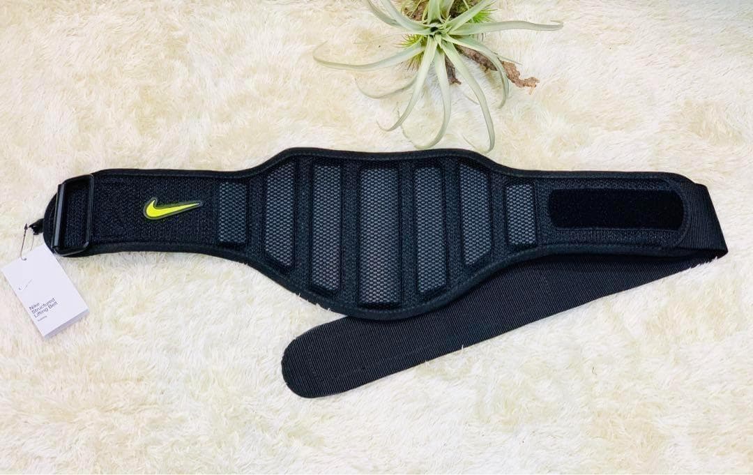 L　ナイキNIKEトレーニングベルト　筋トレ　ウエイト　ゴールドジム 　腰痛防止