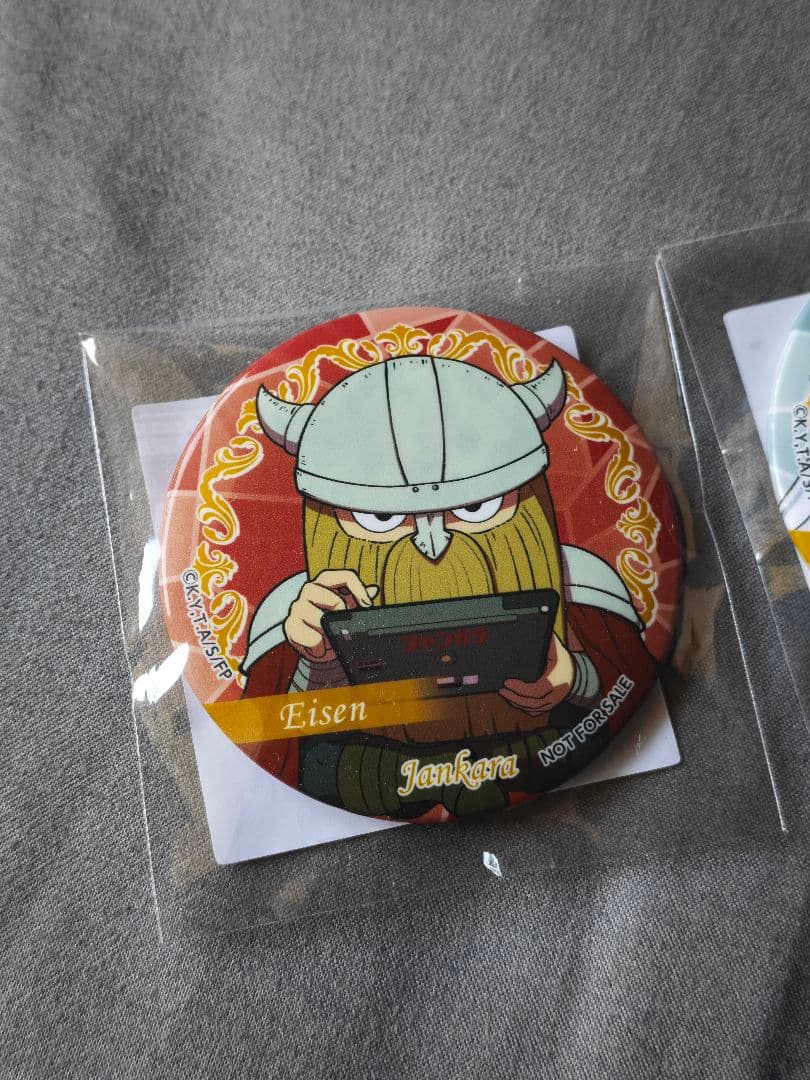 【新品】2点 ジャンカラ×葬送のフリーレン　コラボ　缶バッジ