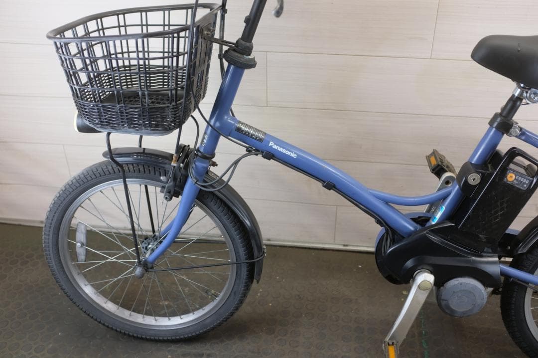 カズ )パナソニック 　20インチ　3段　12Ah（5点灯）充電器あり