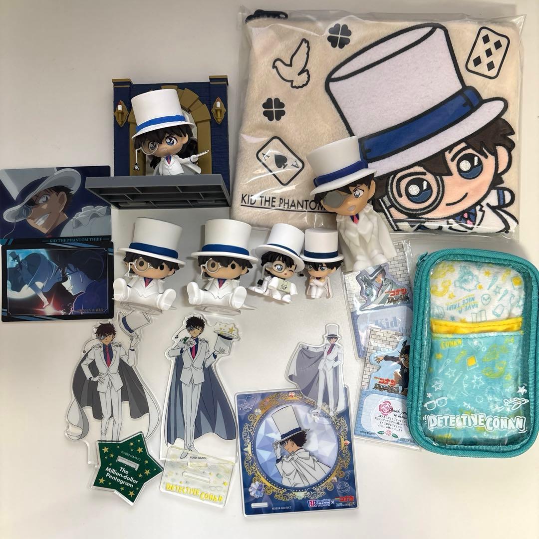 怪盗キッド ポーチ、フィギュア、アクスタなど15点セット