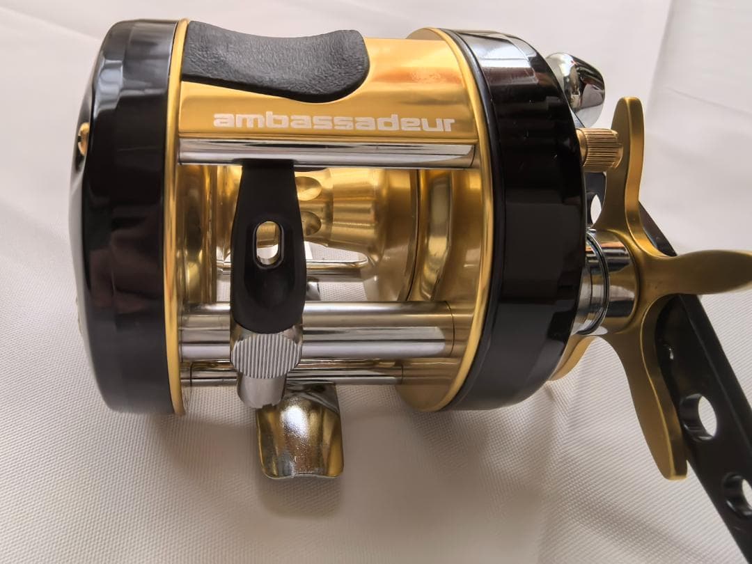 アブガルシア Ambassadeur 5601 C4 HYPER WINCH