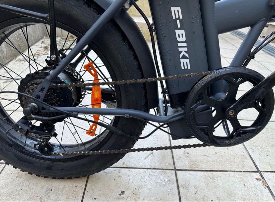 ファットバイク　20インチ　折り畳み電動自転車 FATBIKE 7段変速